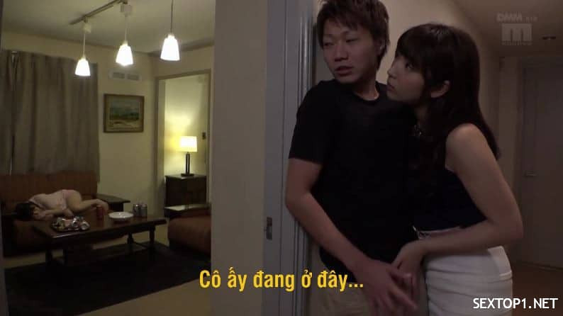 Chị của bạn gái tôi đã quyến rũ tôi Vietsub